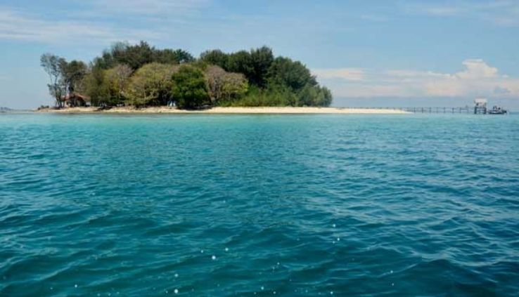 Pulau Hantu Trip Packages